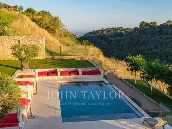 Belle villa à louer proche mer et Saint Paul de Vence