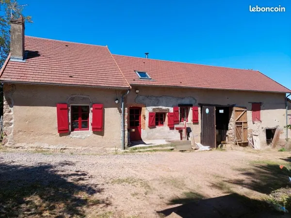 Maison avec dépendances sur 3.5Ha