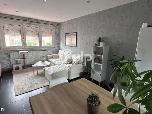 Maison 5 pièces 76 m²