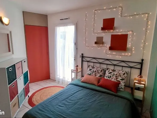 Chambre meublée cosy - Étudiant / Stagiaire - La Rochelle