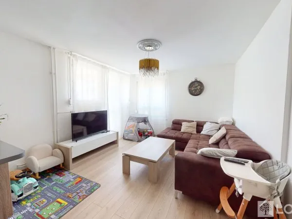 Appartement 4 pièces 77 m²