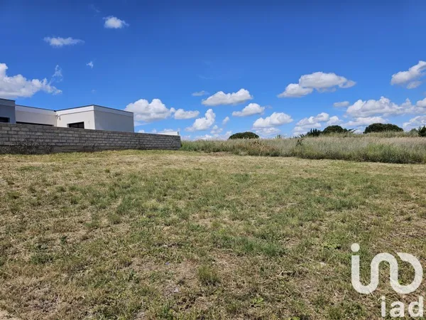 Terrain 425 m²