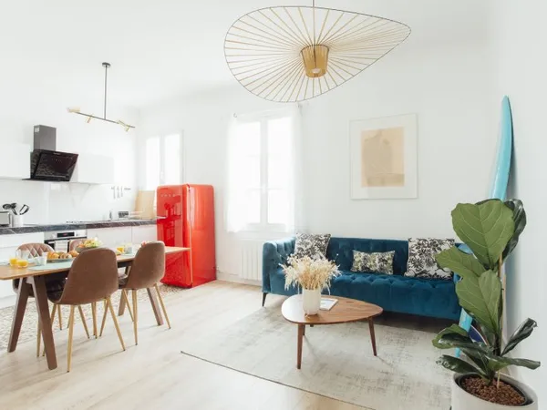 Loue appartement 50m² Sandy - T3 meublé - Bail étudiants uniquement