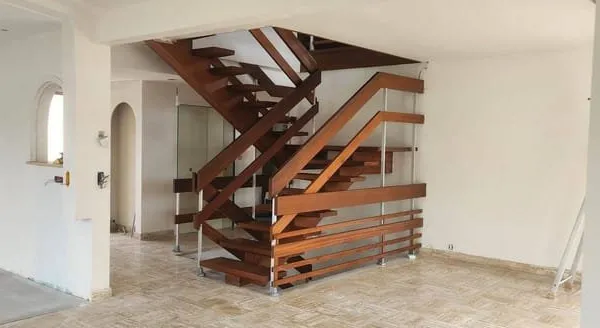 Maison 6 pièces 230 m²