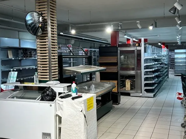 Immeuble de rapport 3 pièces 555 m²