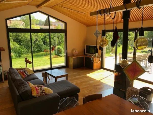 Maison 3 chambres + bureau, piscine, 140m2