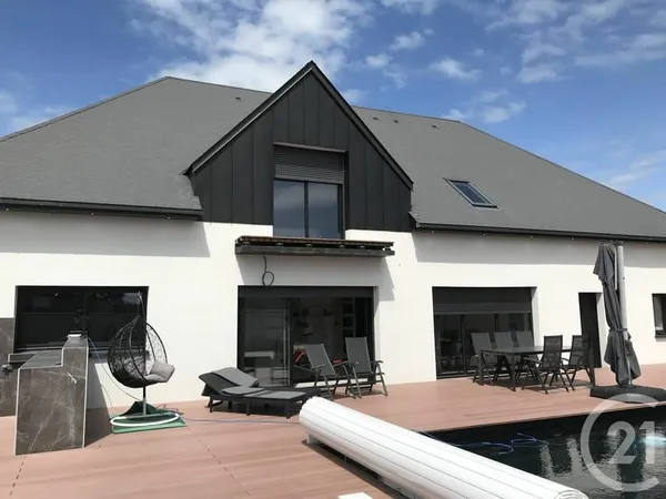 Maison 8 pièces 276 m²