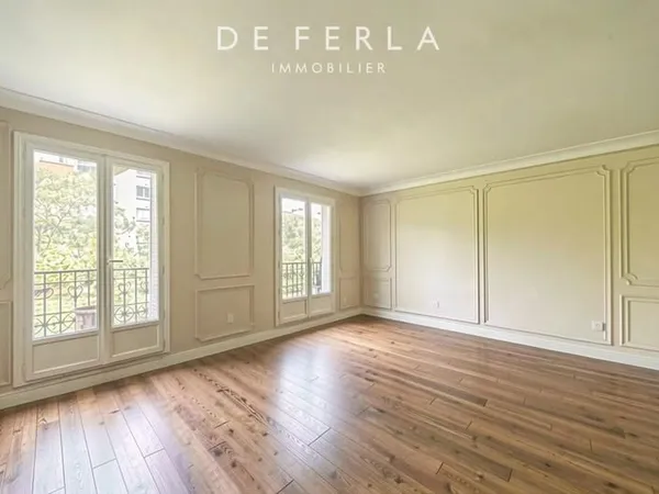 Paris XIVème : Alésia - Maine : Appartement familial lumineux entièrement à rénover