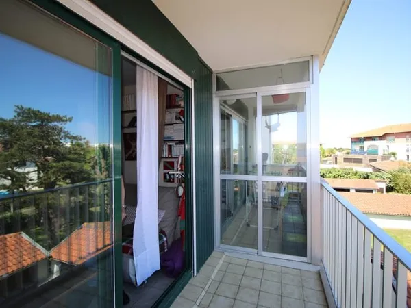 Anglet 5 cantons - Appartement T2 46m2 avec parking privatif