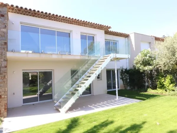 Achat : Maison Cavalaire-sur-Mer (83240)