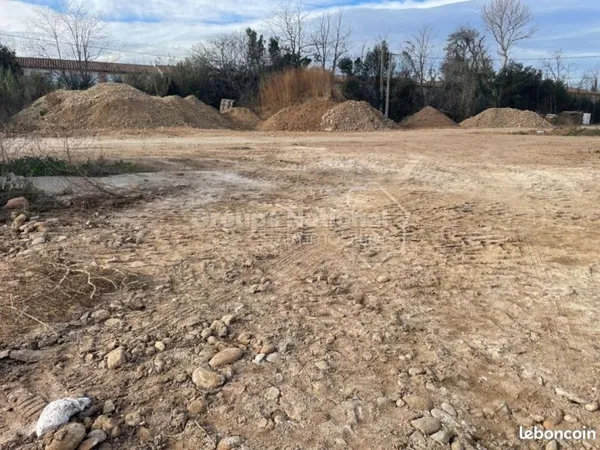 Terrain 302 m² FOS SUR MER