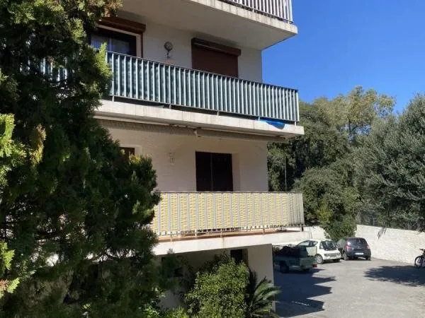 Joli 2 Pièces au calme