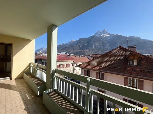 Appartement F3 - 69 m2 - Sallanches centre ville