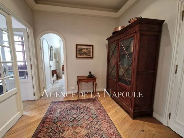 Appartement 5 pièces 132 m²