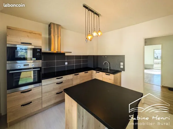 Appartement 4 pièces 79 m²