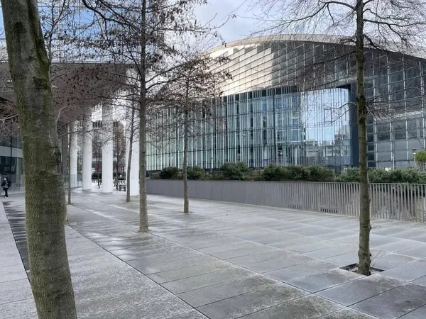 Bureaux 281 m²