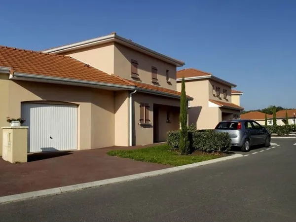Maison Location Objat 3p 71m² 678€