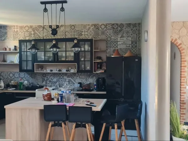 Maison 301 m² avec dépendances et grand terrain-proche château thierry