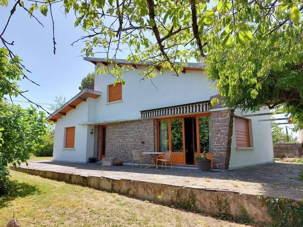 Maison 8 pièces 170 m²