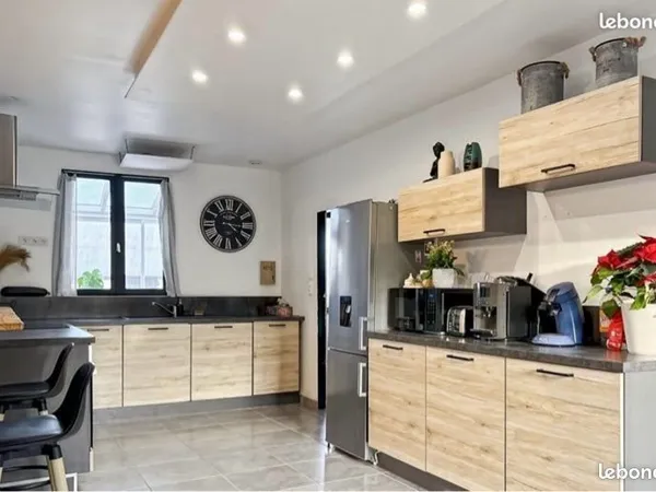 Maison 88m2 avec dépendances et terrain