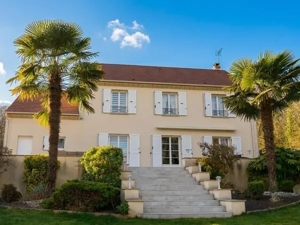 Maison familiale à vendre sur Jambville
