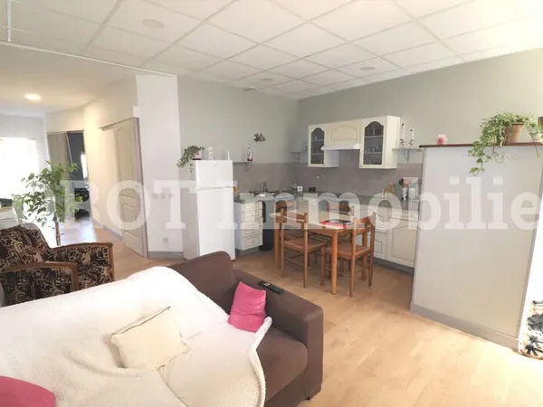 Appartement 3 pièces 101 m²