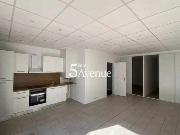 Loft 3 pièces 58 m²