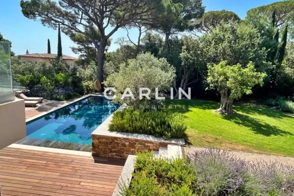 Magnifique villa à pieds de la plage