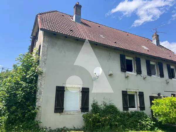 Maison Beaucourt 8 pièce(s) 187 m2