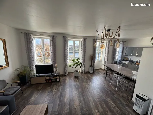 Appartement meublé centre-ville vue Dordogne
