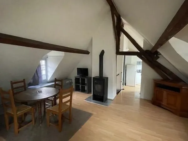 Studio 1 pièce 44 m²