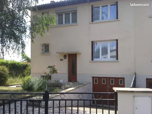 Maison à proximité de la gare ligne J via Conflans