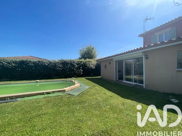 Maison 7 pièces 180 m²