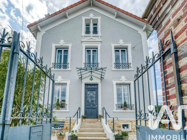 Maison 8 pièces 184 m²