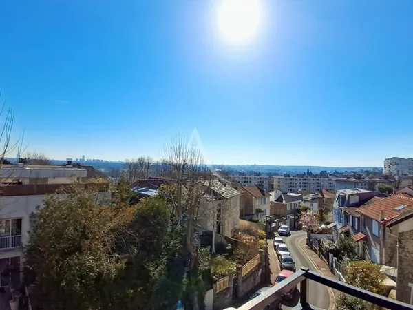 SURESNES Quartier Criolla Maison de ville