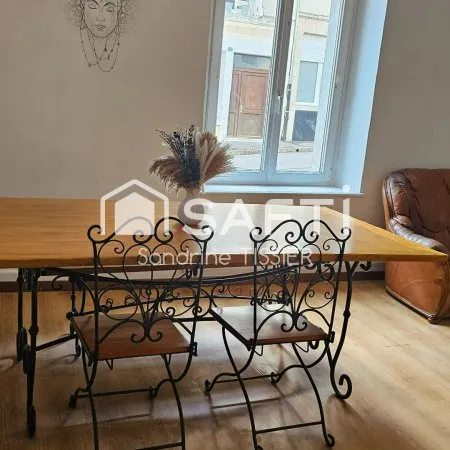 APPARTEMENT Rez-de-chaussée - Terrasse + terrain - DPE G... comme “Génial projet” !