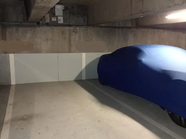 Parkings couvert et surveillés à Bagnolet