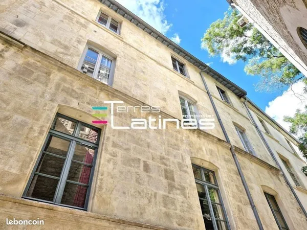 Studio 1 pièce 23 m²