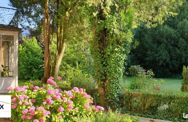 Propriété 30 pièces 900 m²