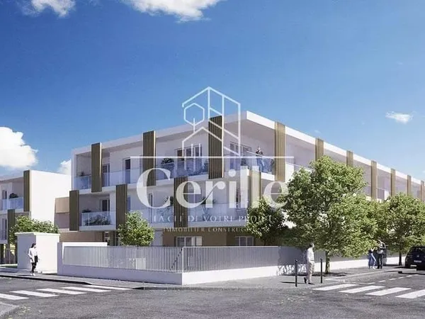 ? Local Commercial à Vendre - Rognac - Disponibilité sous 6 mois