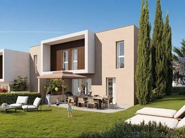 Maison 3 ou 4 pièces - Fréjus