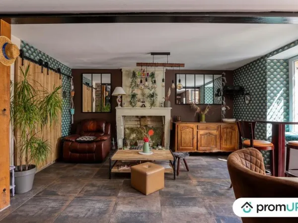 Maison de ville de 170m2 à PONS