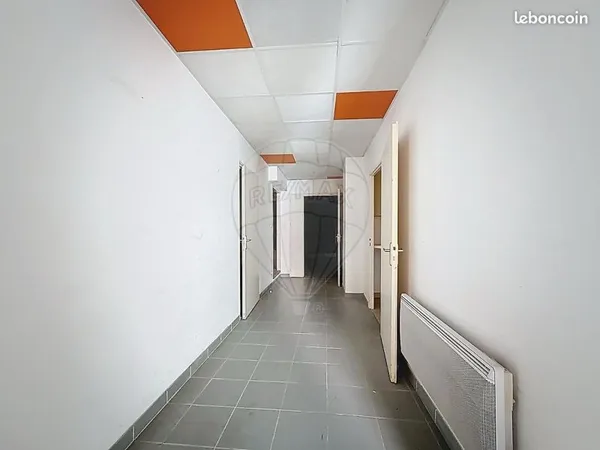 Local commercial 119 m²
