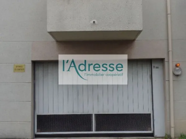 Box LONGJUMEAU 12 m²