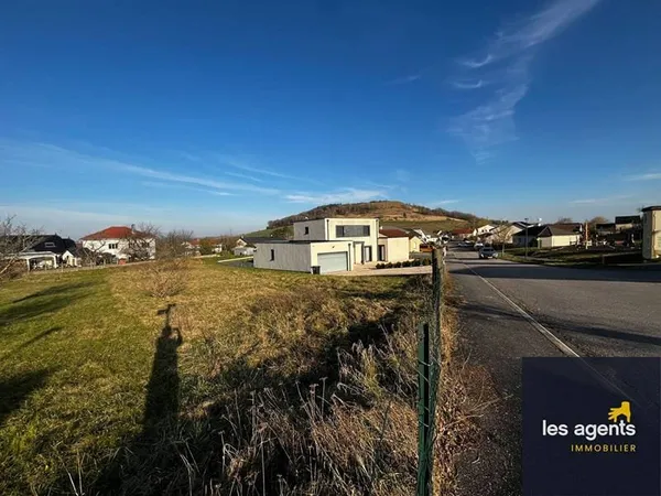 Terrain constructible 1134 m²