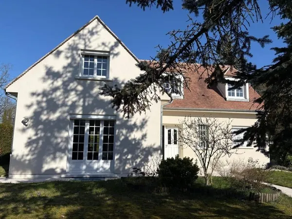 Maison familiale proche de la gare