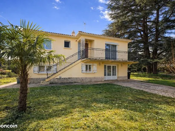 Maison 5 pièces 151 m²