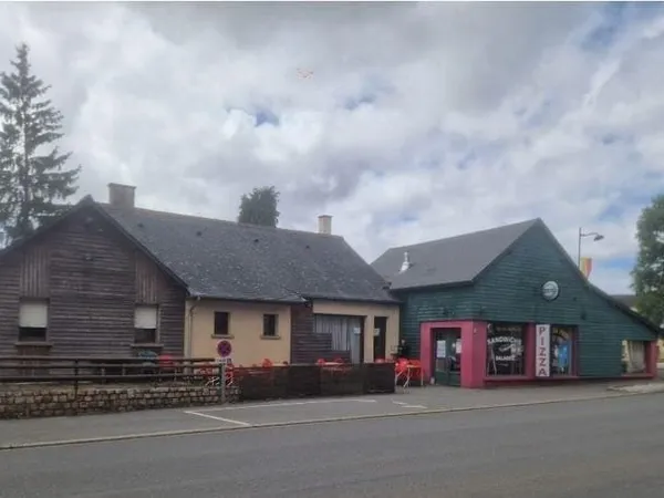 Immeuble commercial 290 m²