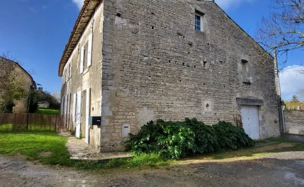 Loue maison 152m²