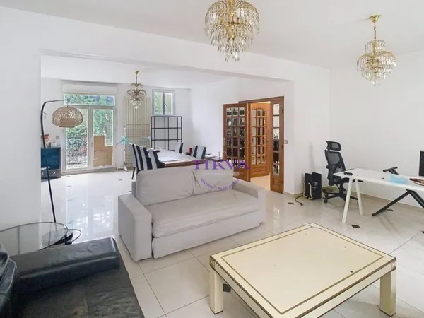 Maison de luxe 6 pièces 178 m²